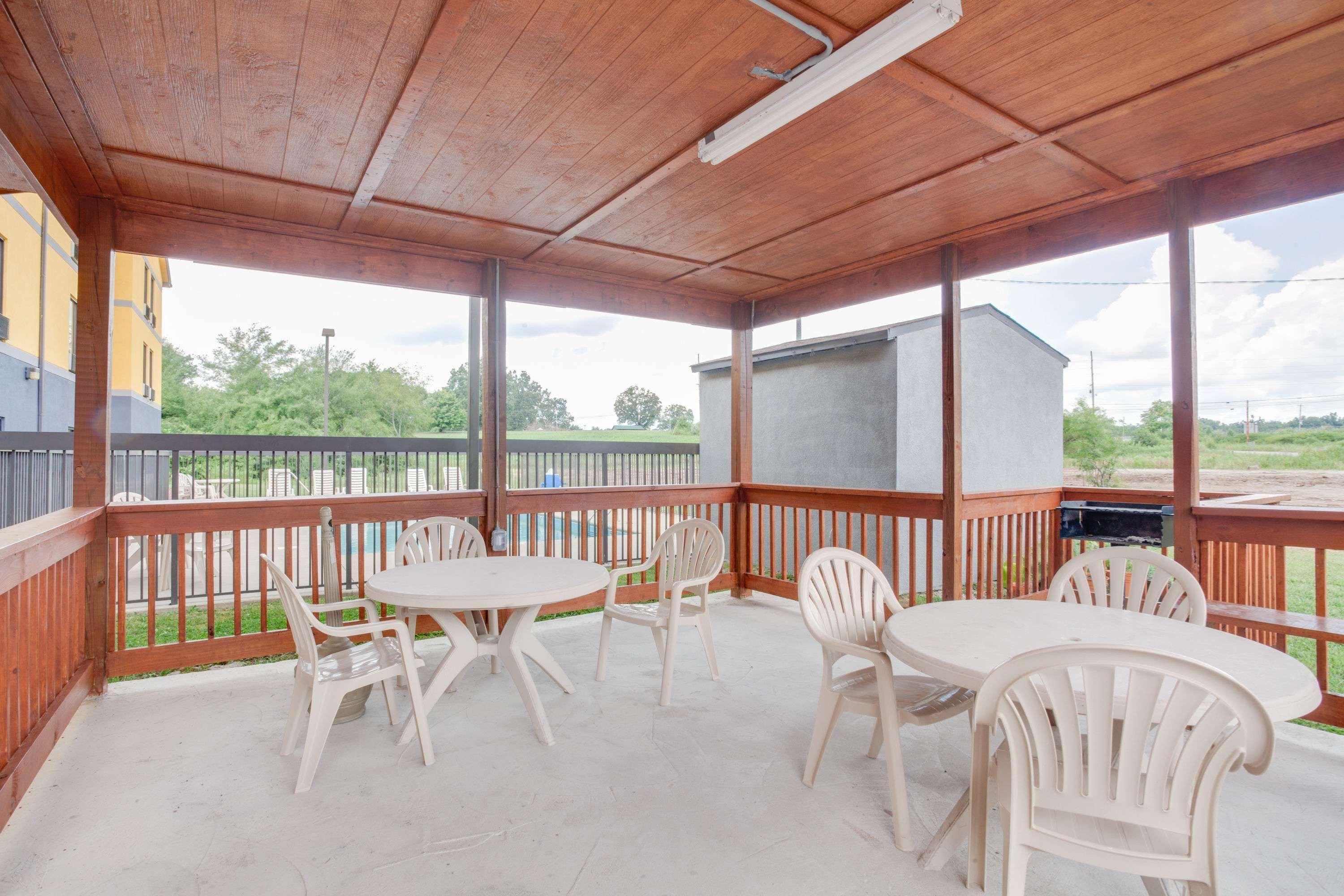 Super 8 By Wyndham Crossville Tn Exterior foto
